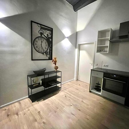 Heaven Homes - Doppelzimmer Mit Eigenem Bad Düsseldorf Exteriör bild